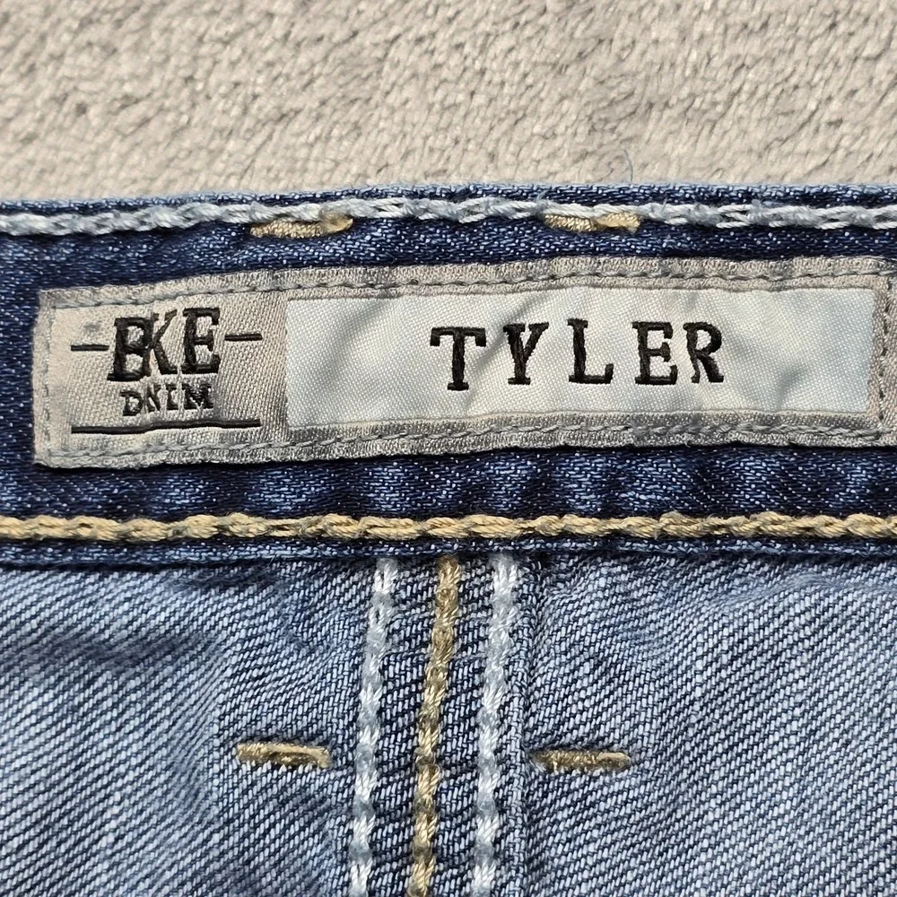 BKE Tyler Mens Distressed Straight Leg Jeans 38R Blue Button Fly ABM4298‎